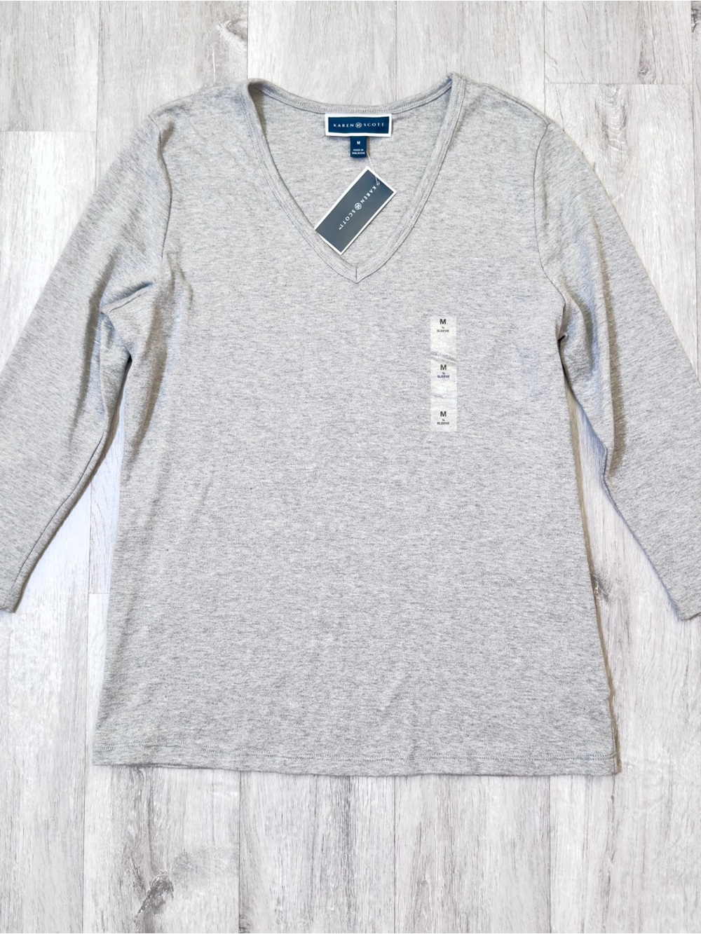 Karen Scott M Heather Gray V Neck 3/4 Sleeve Cotton Top